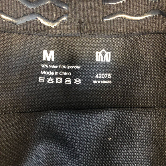 BOUTIQUE Shaping Leggings Size Medium Black - Picture 7 of 8